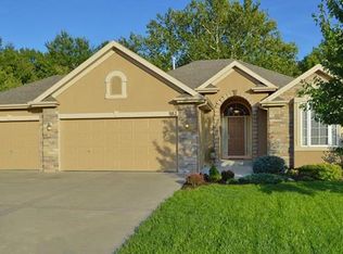 953 Wellington Way, Liberty, MO 64068