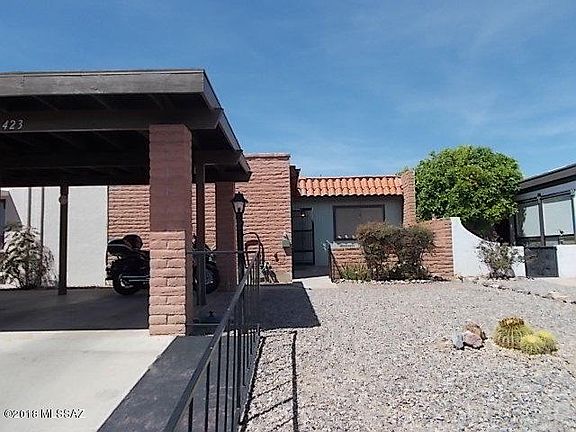 2nd image of 423 N Calle De Lumbre
