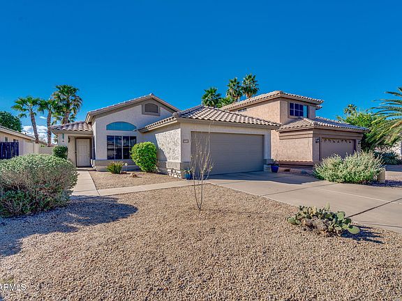 2nd image of 1697 E BARBARITA Avenue