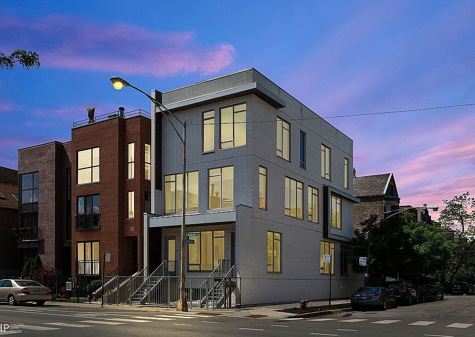 1st image of 1002 N Hermitage Ave #1