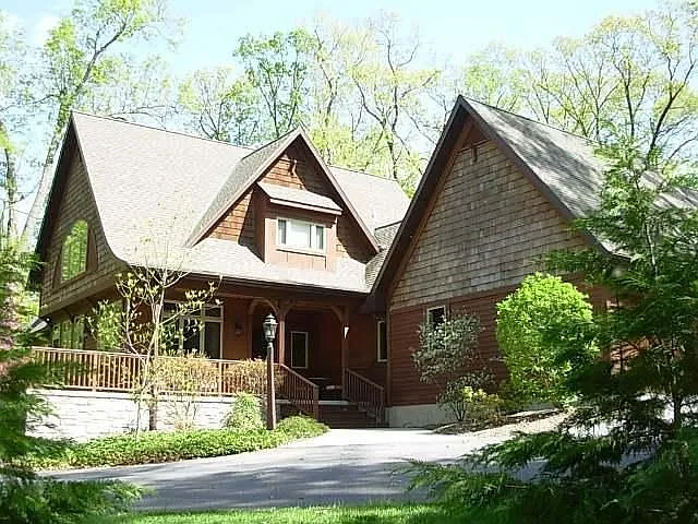 242 Northview Dr photo 1