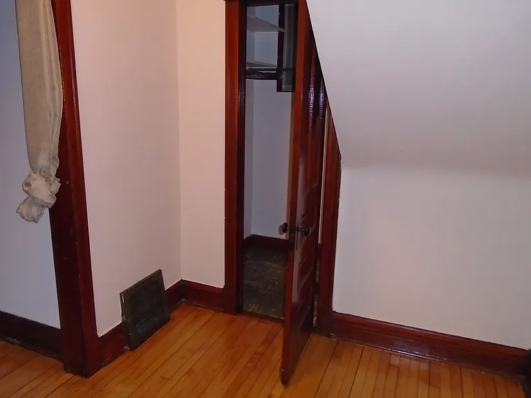 3469 N Kedzie Ave #1 — Photo 12