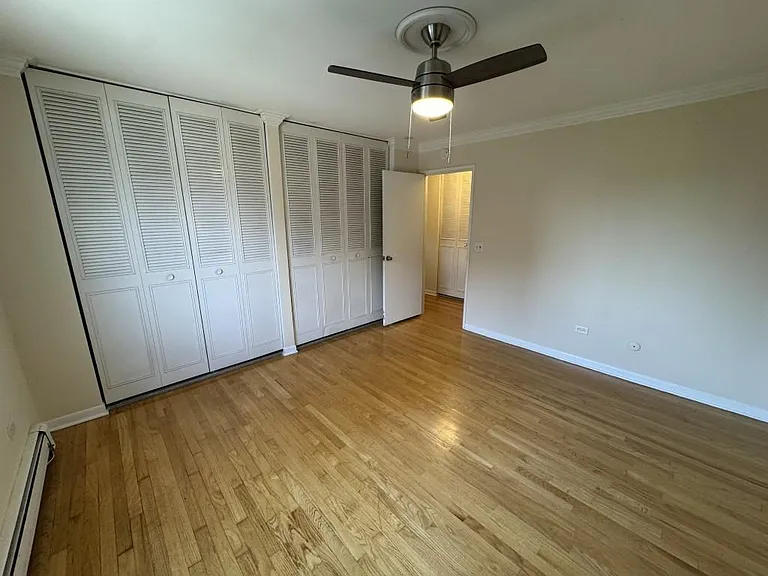 205 W Miner St #407 — Photo 8