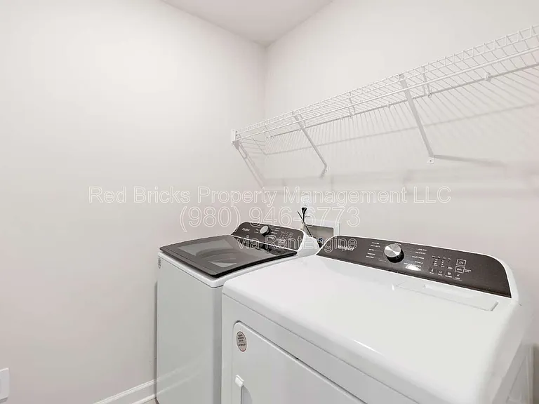 6105 Starview Ter — Photo 14