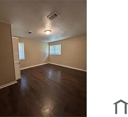 920 Woody Dr — Photo 8