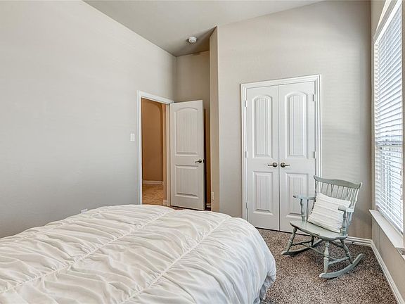 5th image of 4005 Gennaker Dr