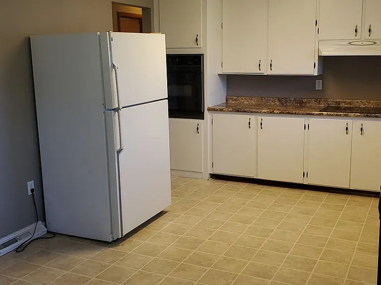 1607 Highridge Dr — Photo 6