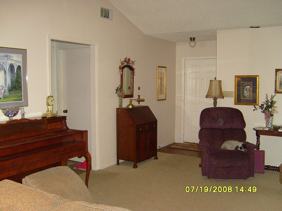spacious living room