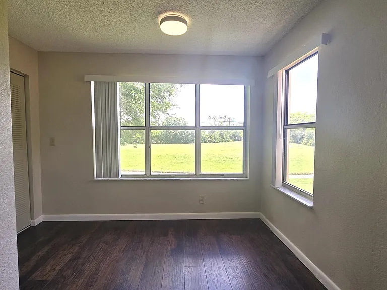3400 Pinewalk Dr N #928 — Photo 5