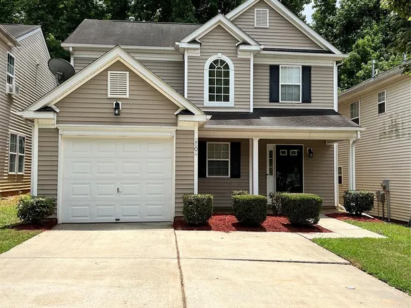 2604 Cochrane Dr, Charlotte, NC 28269