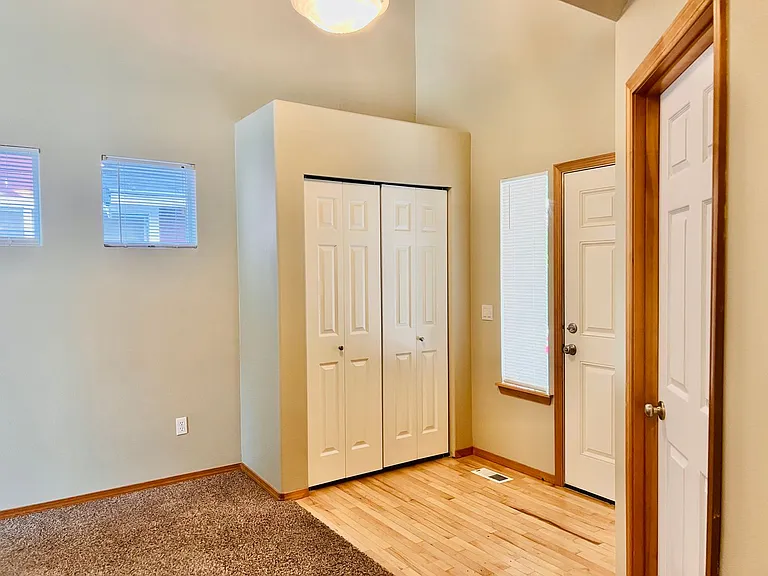 7181 Radius Loop SE — Photo 9