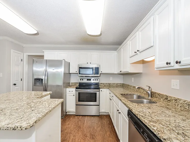 6331 Fairway Hill Cv — Photo 9