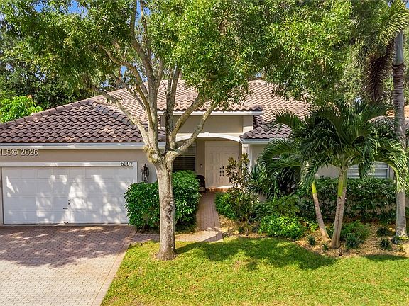 4th image of 5297 SW 34th Way