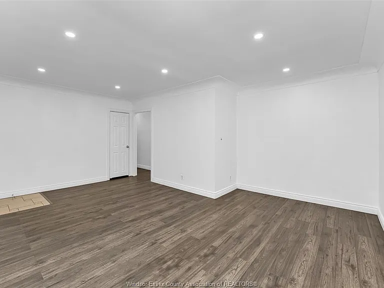 2032 Ford Blvd — Photo 15