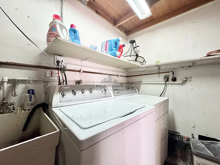 6 Topaz Way — Photo 35