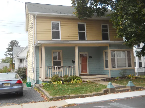 15 Taylor St, Washington, NJ 07882