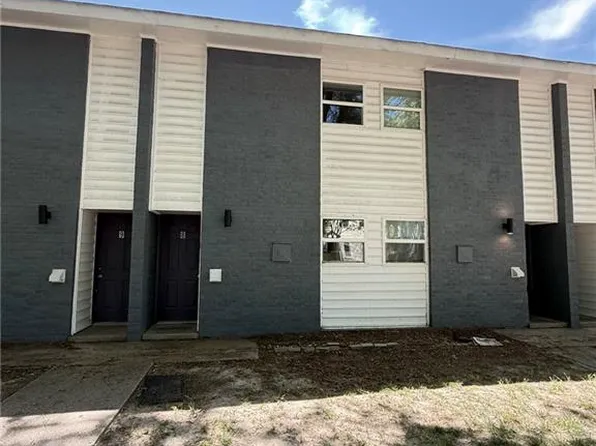 319 Main St, West Pt, VA