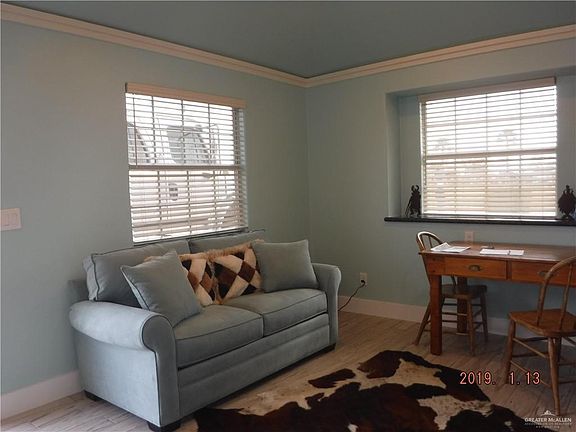 4th image of 3804 Pelican Way