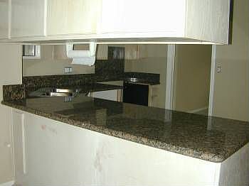 5th image of 6923 Argyle Ave