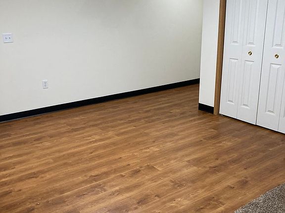 5th image of 639 W Scott St #544-104