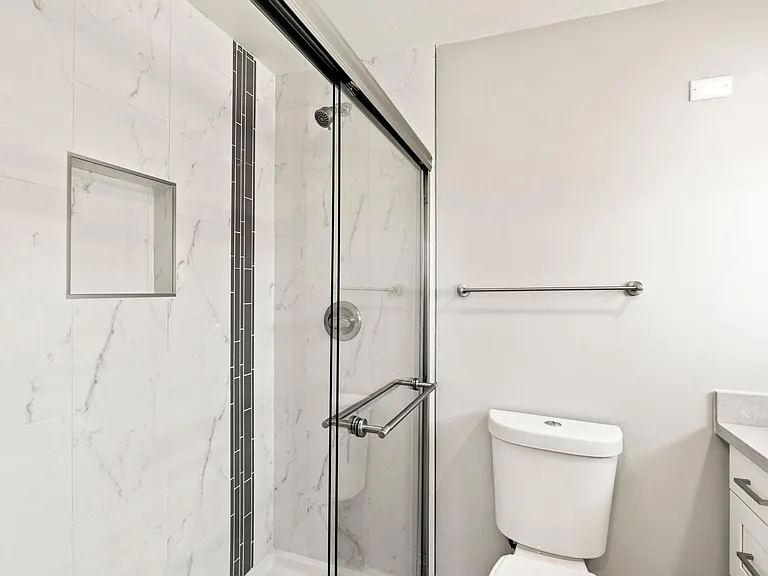 7215 Linden Ave N #105 — Photo 4