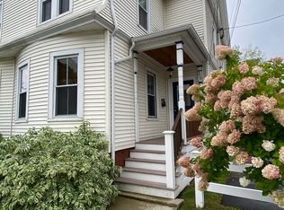 220 Cass St, Portsmouth, NH 03801