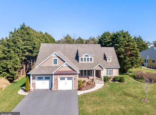 4 Queens Ct, Rehoboth Beach, DE 19971