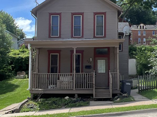 582 Loras Blvd #2