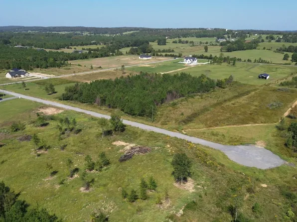 28 Cameron Hill Rd, Beebe, AR 72012