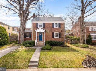 5914 Wilmett Rd, Bethesda, MD 20817