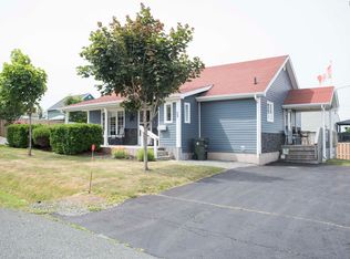 43 Lingan St, Dominion, NS B1G1K9