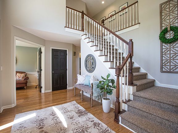 5th image of 228 Blue Harbor Ct
