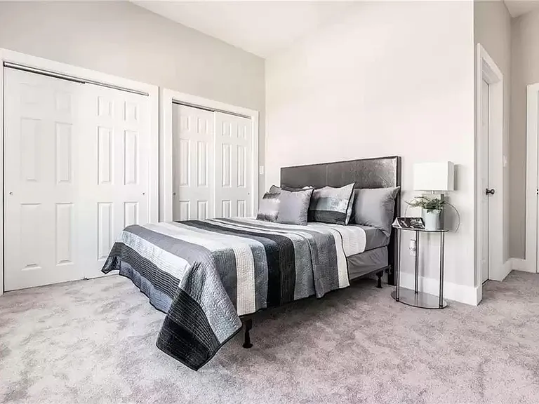 243 Terrace Ave — Photo 13
