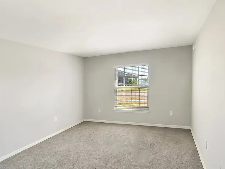 961 Inverness Way — Photo 14