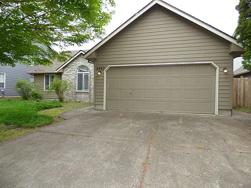 4443 Oregon Trail Ct NE Photo 1