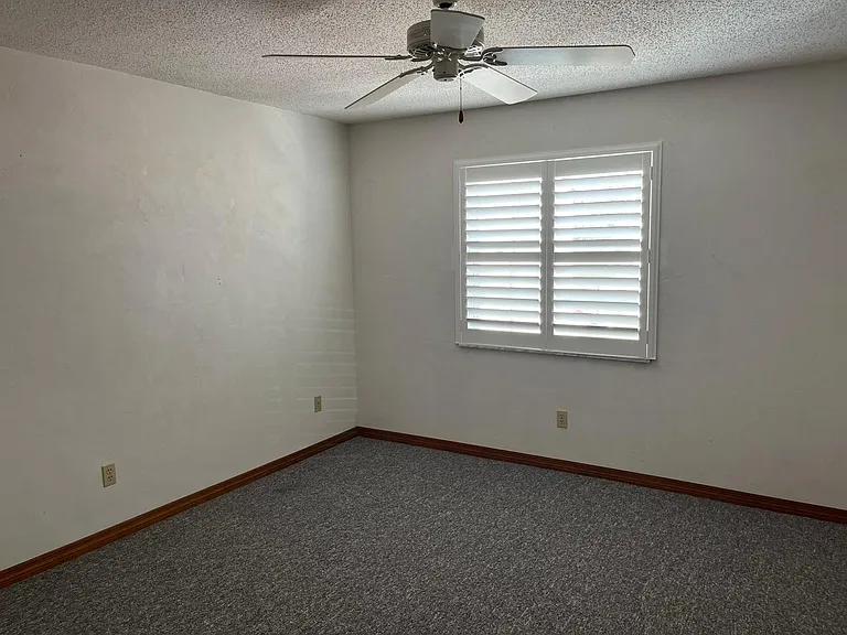 268 Florida Shores Blvd — Photo 24