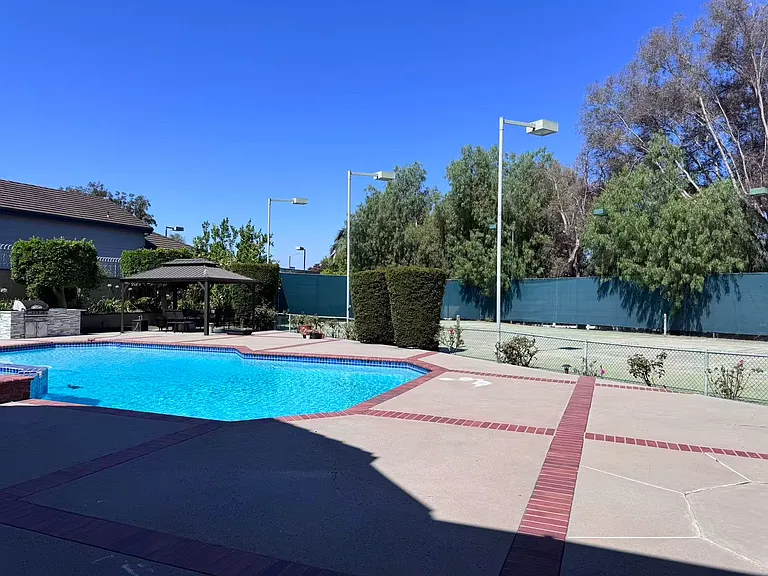 2505 Reata Pl — Photo 10