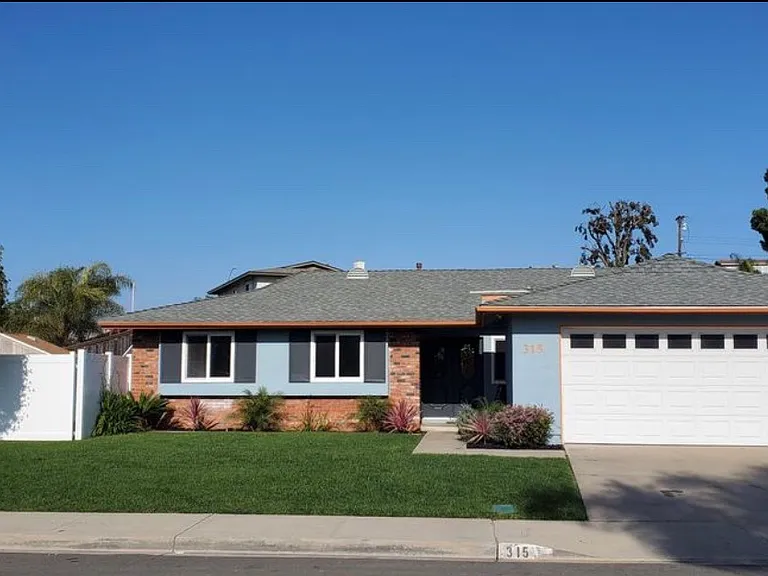 315 Nocturne Ct — Photo 1