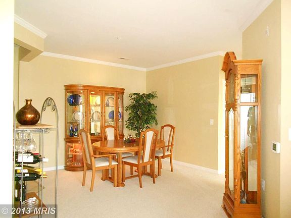4th image of 1312 Scottsdale Dr Unit 262