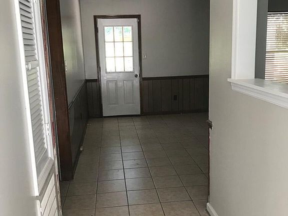 3rd image of 4086 Harden Ct