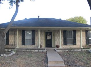 733 Briar Way, Garland, TX 75043
