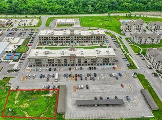 15425 Old Town Dr, Kansas City, MO 64152