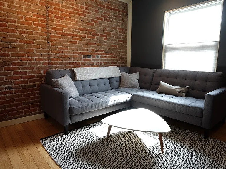 2306 Glenarm Pl #202 — Photo 8