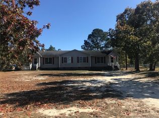 70 Fox Run Ln, Autryville, NC 28318