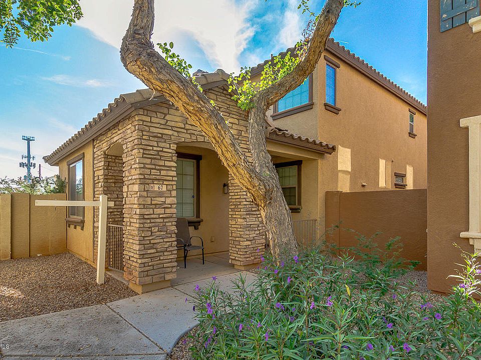 1st image of 67 E Palomino Dr