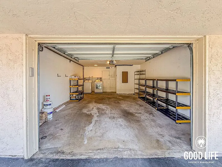 3731 Balboa Ter #B — Photo 14