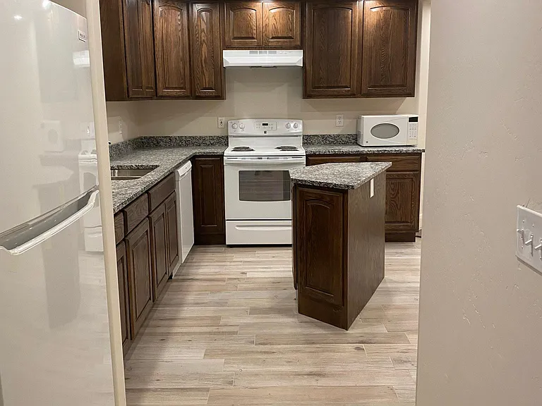 7962 Mountain View Rd — Photo 3