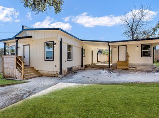 474 Ridgehaven St, Canyon Lake, TX 78133