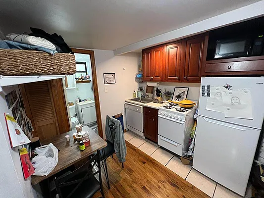 Rented by Best Apartments North Inc | media 9