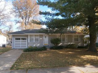 10056 Ashbrook Dr, Saint Louis, MO 63137